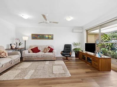 1/5 Shann Grove, Kardinya WA 6163