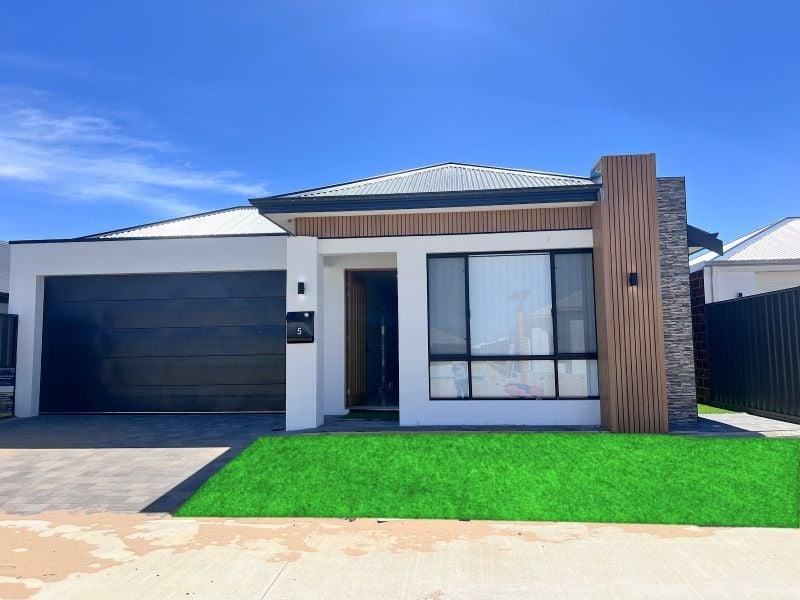 5 Carnac Road, Port Kennedy WA 6172
