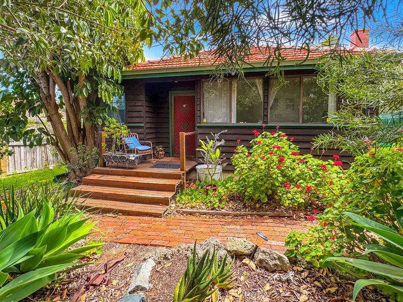 51 Collick Street, Hilton WA 6163