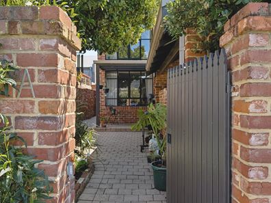 26A Raglan Road, Mount Lawley WA 6050