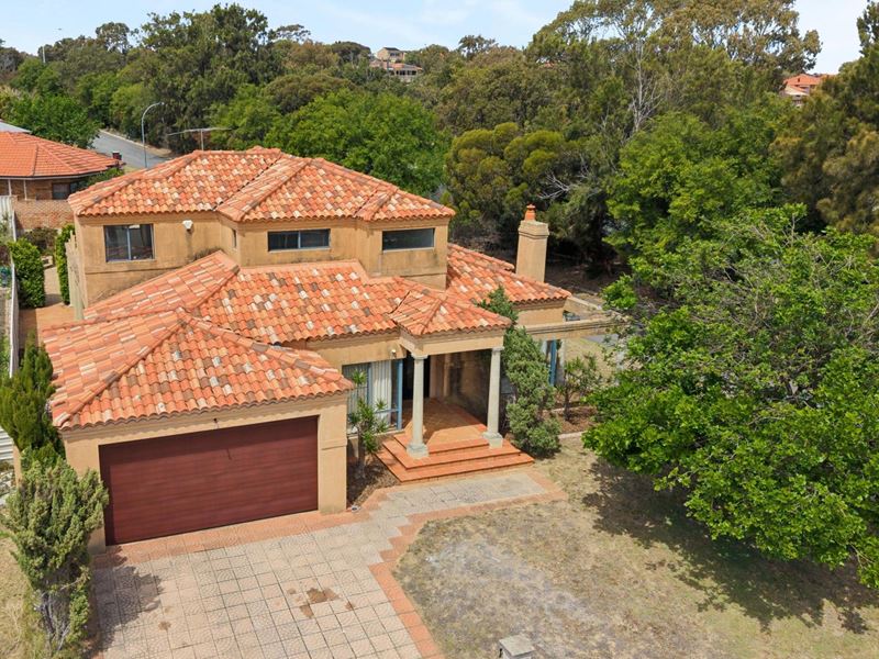 5 Yarrawarrah Mews, Duncraig