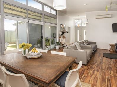 11 Sandalwood Drive, Margaret River WA 6285