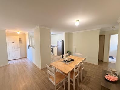 34/11 Elvire St, Viveash WA 6056