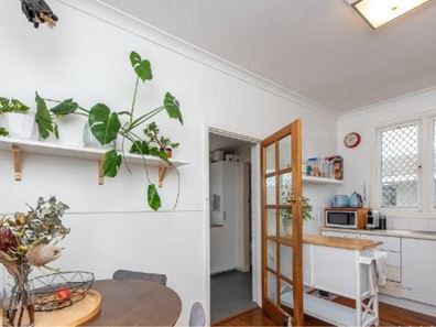 67 Sturtridge Road, Lockridge WA 6054