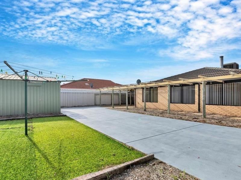 74 Endeavour Drive, Port Kennedy WA 6172