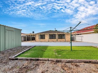 74 Endeavour Drive, Port Kennedy WA 6172