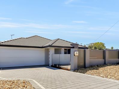 68 Hainsworth Avenue, Girrawheen WA 6064