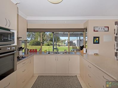 46 Windfire Grove, Nambeelup WA 6207