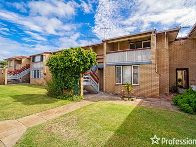 13/5 Carlisle Street, Shoalwater WA 6169