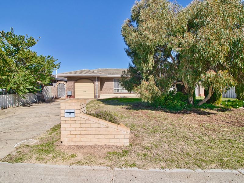 75 Parkin Street, Rockingham