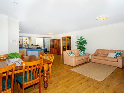 13 Beagle Court, Falcon WA 6210