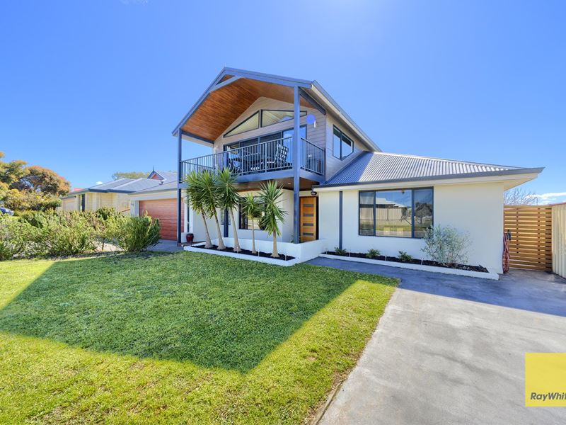 22 Pegasus Boulevard, Mckail