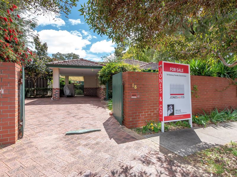18 Railway Parade, Bassendean WA 6054