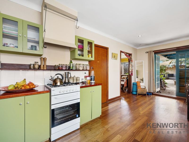 13(A) Hanlon Street, Hamilton Hill