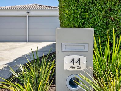 44 Mint Circuit, Banksia Grove WA 6031