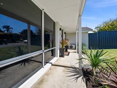 44 Mint Circuit, Banksia Grove WA 6031