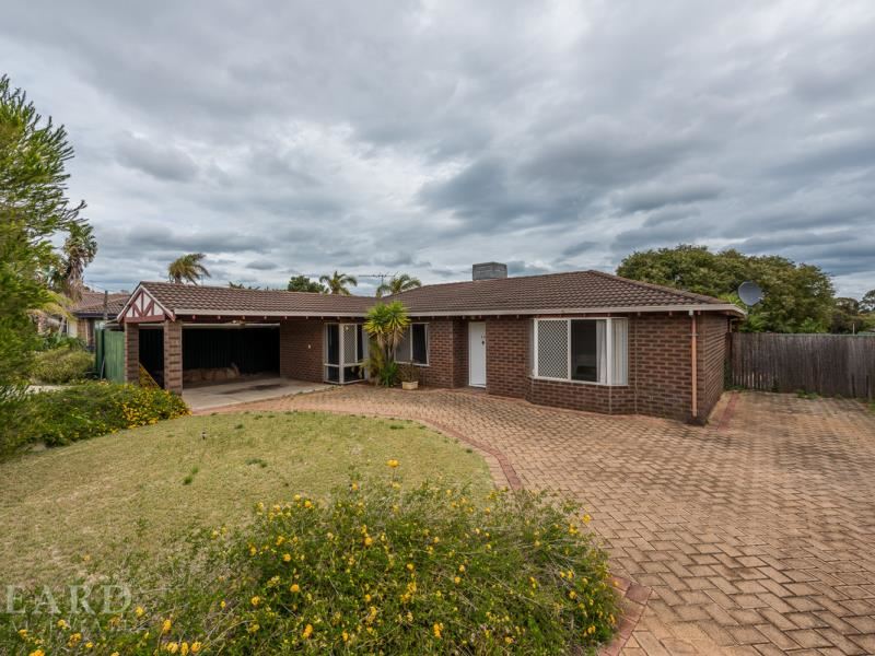19 Lysander Drive, Heathridge