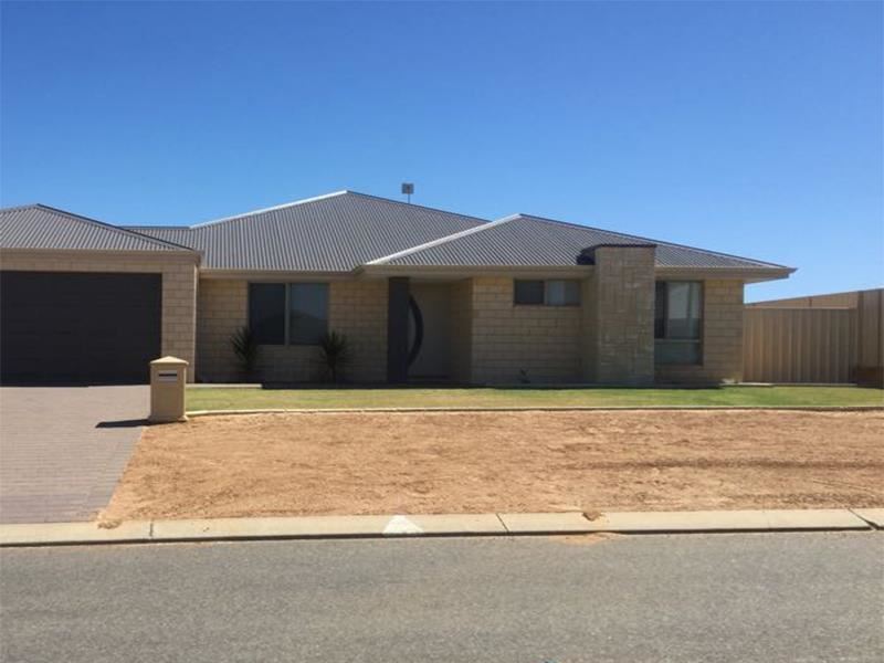 27 Lugger Outlook, Glenfield