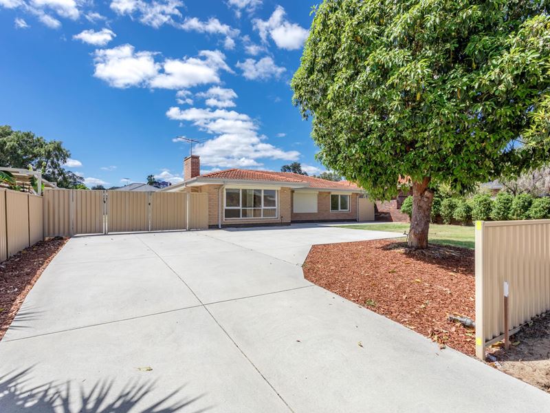 24 Third Avenue, Kelmscott