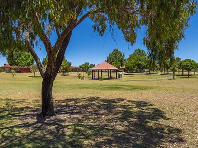 51 Merida Loop, Port Kennedy WA 6172