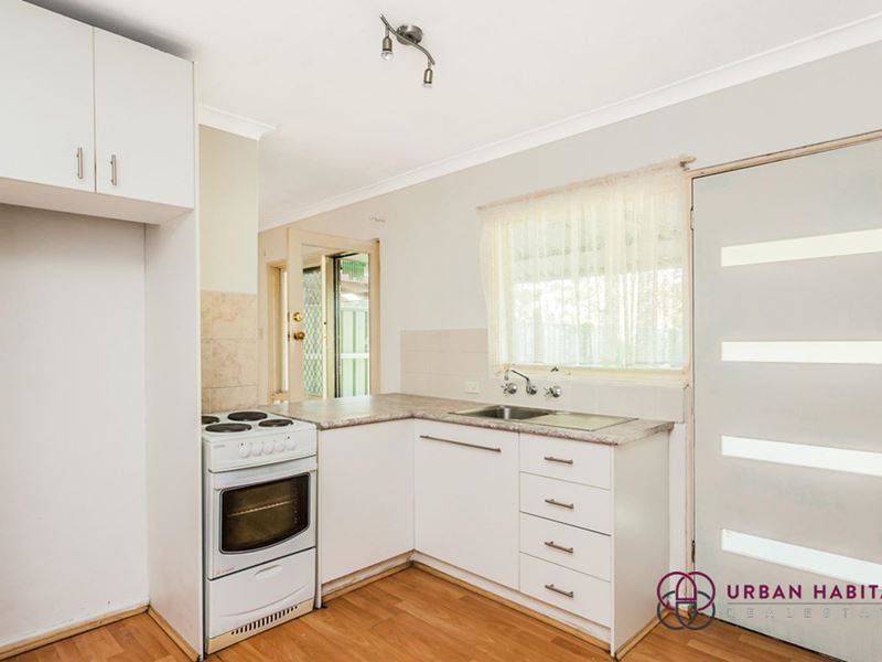 12 Pengilly Road, Orelia