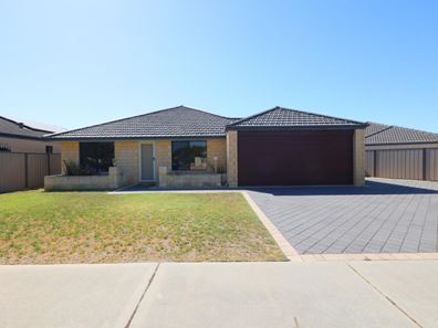 120 Canna Drive, Canning Vale WA 6155