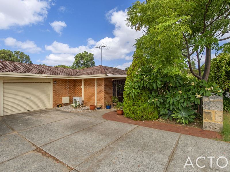 1A Yorrell Place, Halls Head