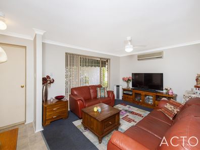 1A Yorrell Place, Halls Head WA 6210