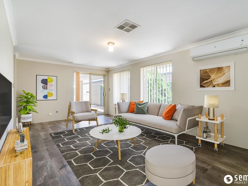 35 Paperbark Lane, Atwell