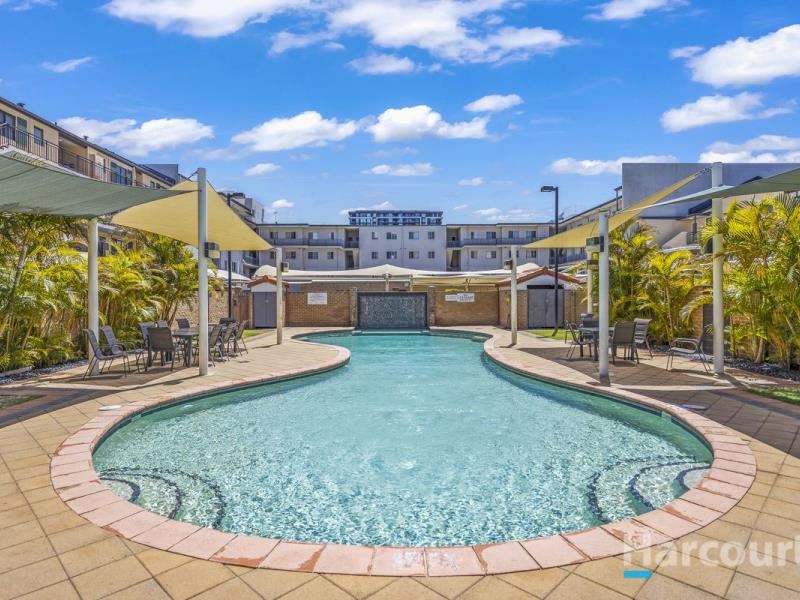 84/167 Grand Boulevard, Joondalup