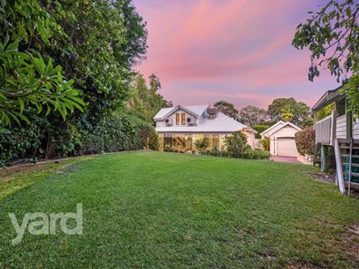 11 Williams Road, Melville WA 6156