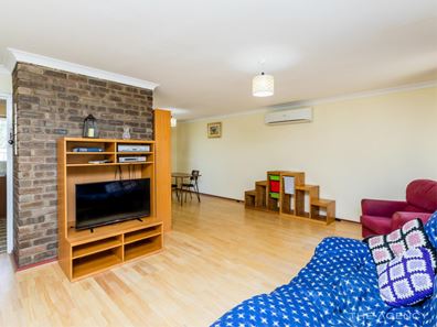7b Laird Court, Greenwood WA 6024