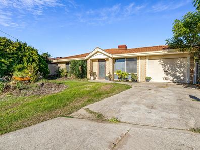 18 Abernethy Grove, Seville Grove WA 6112