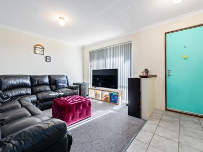 18 Abernethy Grove, Seville Grove WA 6112