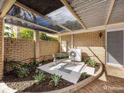 4 Ord Close, Greenfields WA 6210