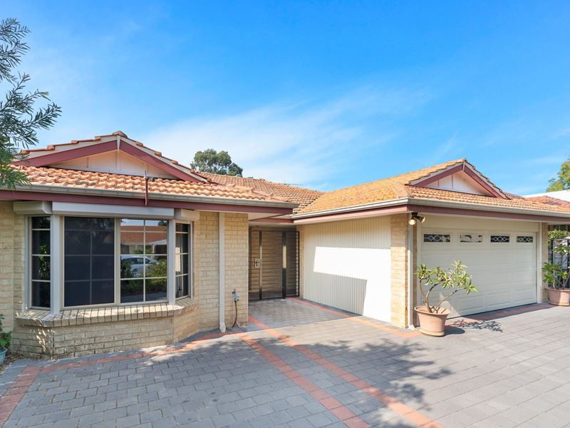 28A Glenelg Street, Applecross