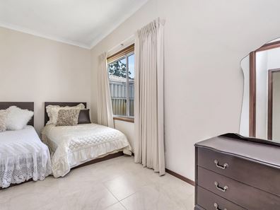22 Aileen Street, Mandurah WA 6210