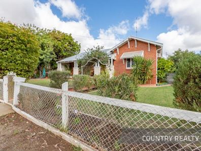 12 Gerald Terrace, Northam WA 6401