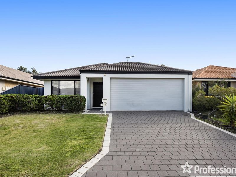 36 Gingerale Circle, Byford