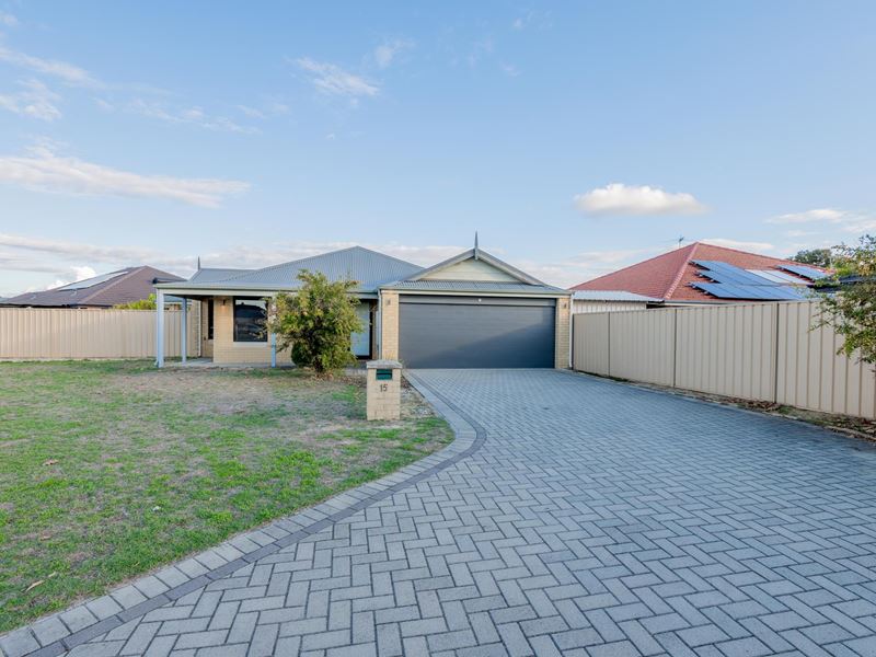 15 Beauly Parade, Canning Vale WA 6155