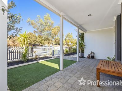 10 Grado Way, Alkimos WA 6038