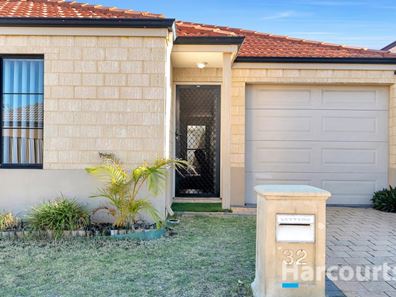32 Jedburgh Loop, Sinagra WA 6065