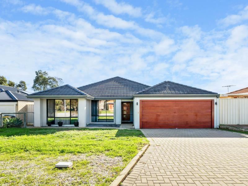 58 Milano Loop, Seville Grove WA 6112