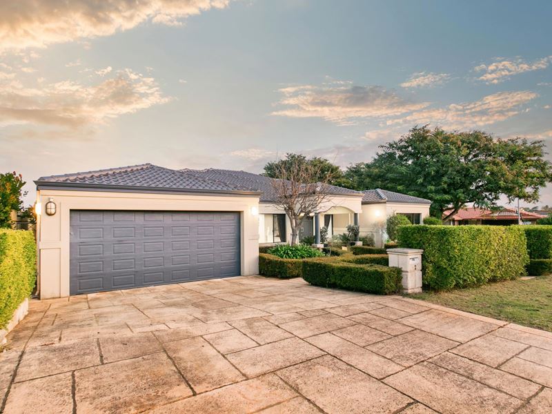 2 Paton Close, Winthrop WA 6150