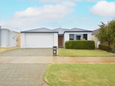 28 Altrincham Grove, Butler WA 6036