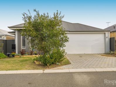 29 Marble Street, Treeby WA 6164