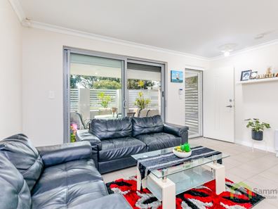 10 Ashcroft Way, Balga WA 6061