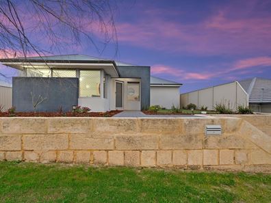 7 Quayside Avenue, Alkimos WA 6038