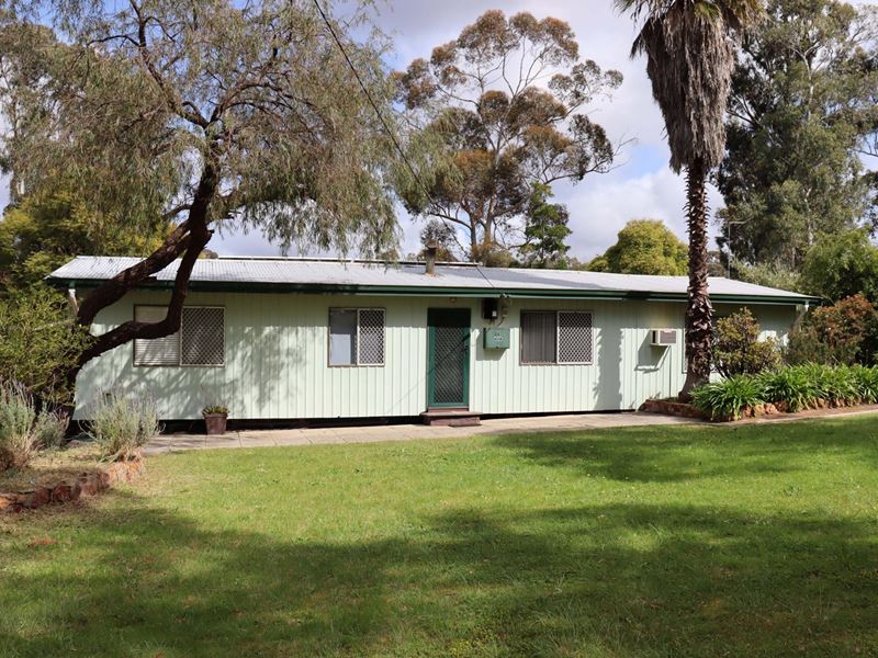 35 Chidlow Street, Mount Helena