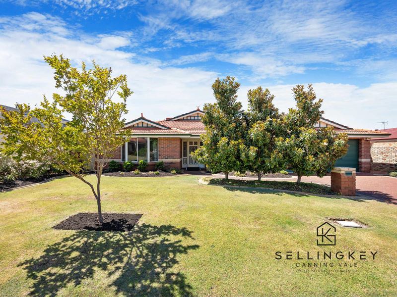 12 West End Parade, Canning Vale WA 6155